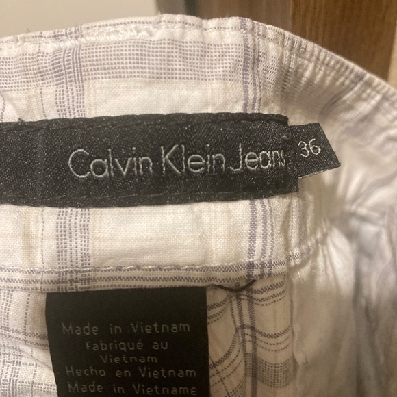 Calvin Klein Men’s Plaid shorts - Picture 4 of 4
